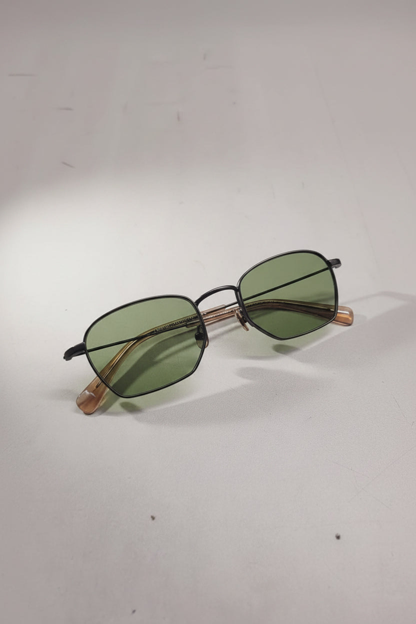 Waiting For The Sun – Brit – Mat Gun - Brown Crystal / Deep Green Lenses