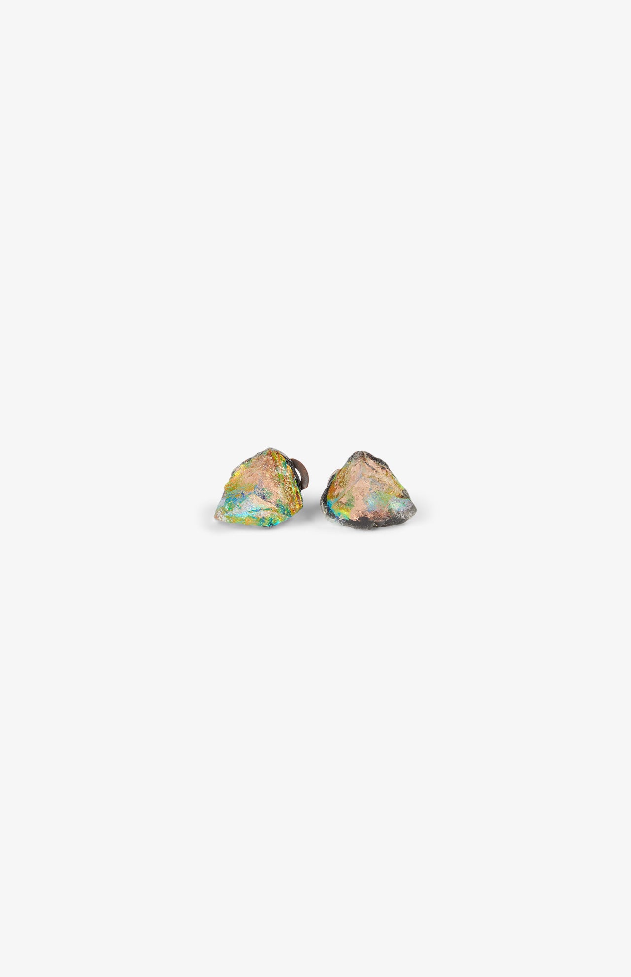 Boucles d'oreilles Petites Pierres - Noires Mordorées - Oreilles Percées