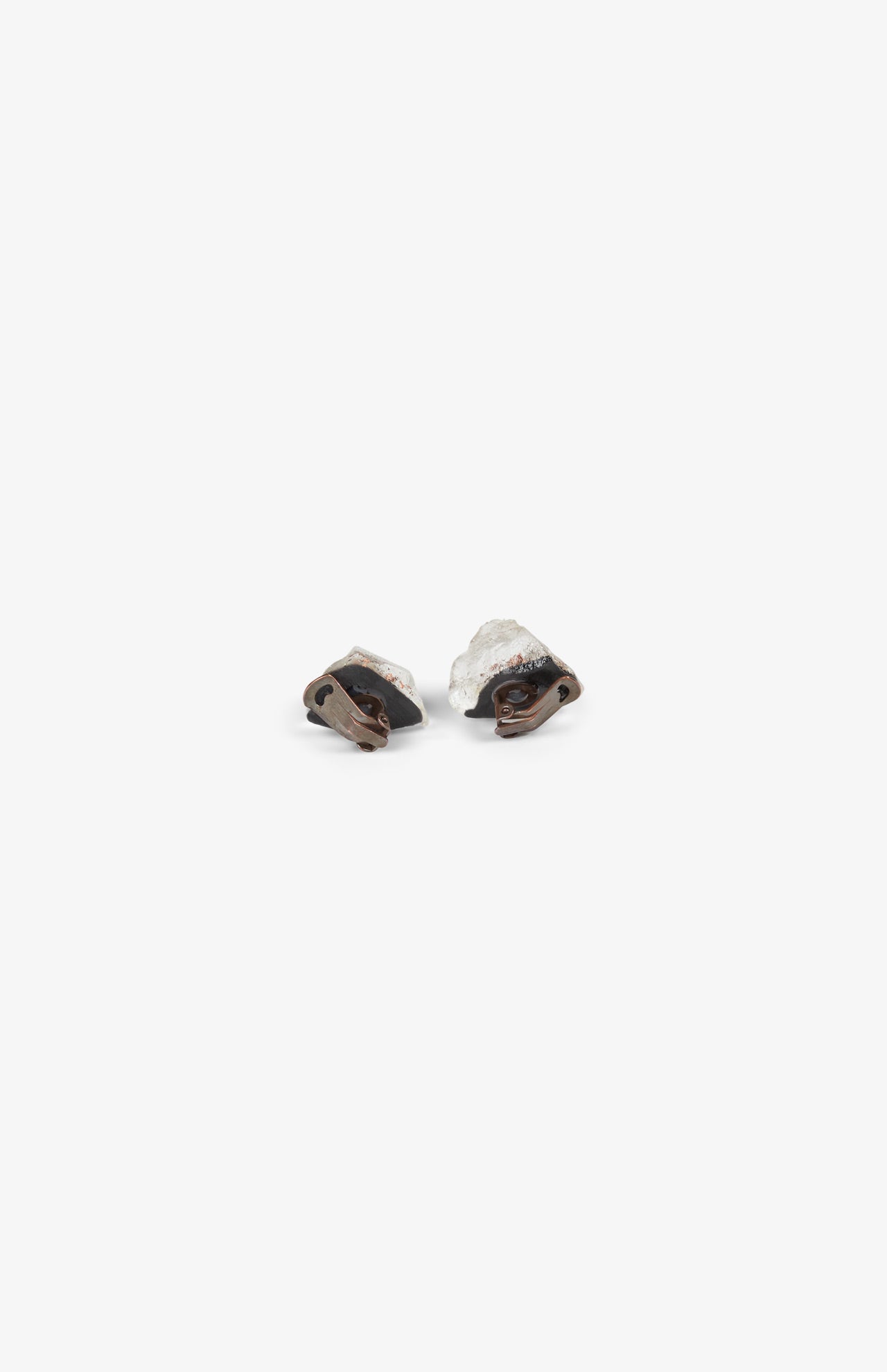 Boucles d'oreilles Petites Pierres - Noires Mordorées - Oreilles Percées