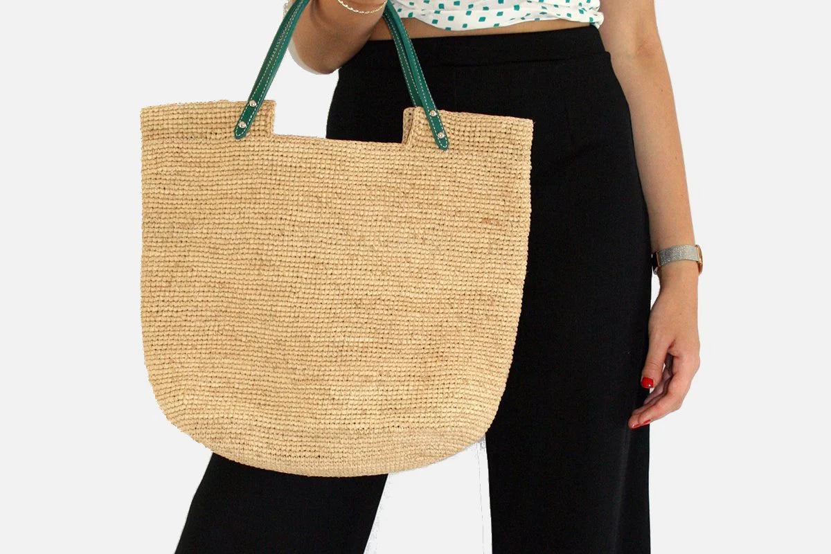 Hélio Natural shopping bag / green leather handles