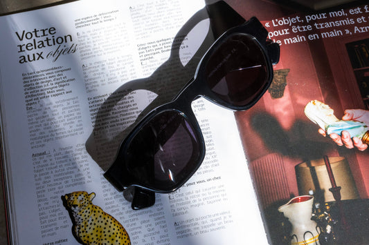 Clio Noir / Black Pola Lens — Waiting For The Sun (1)