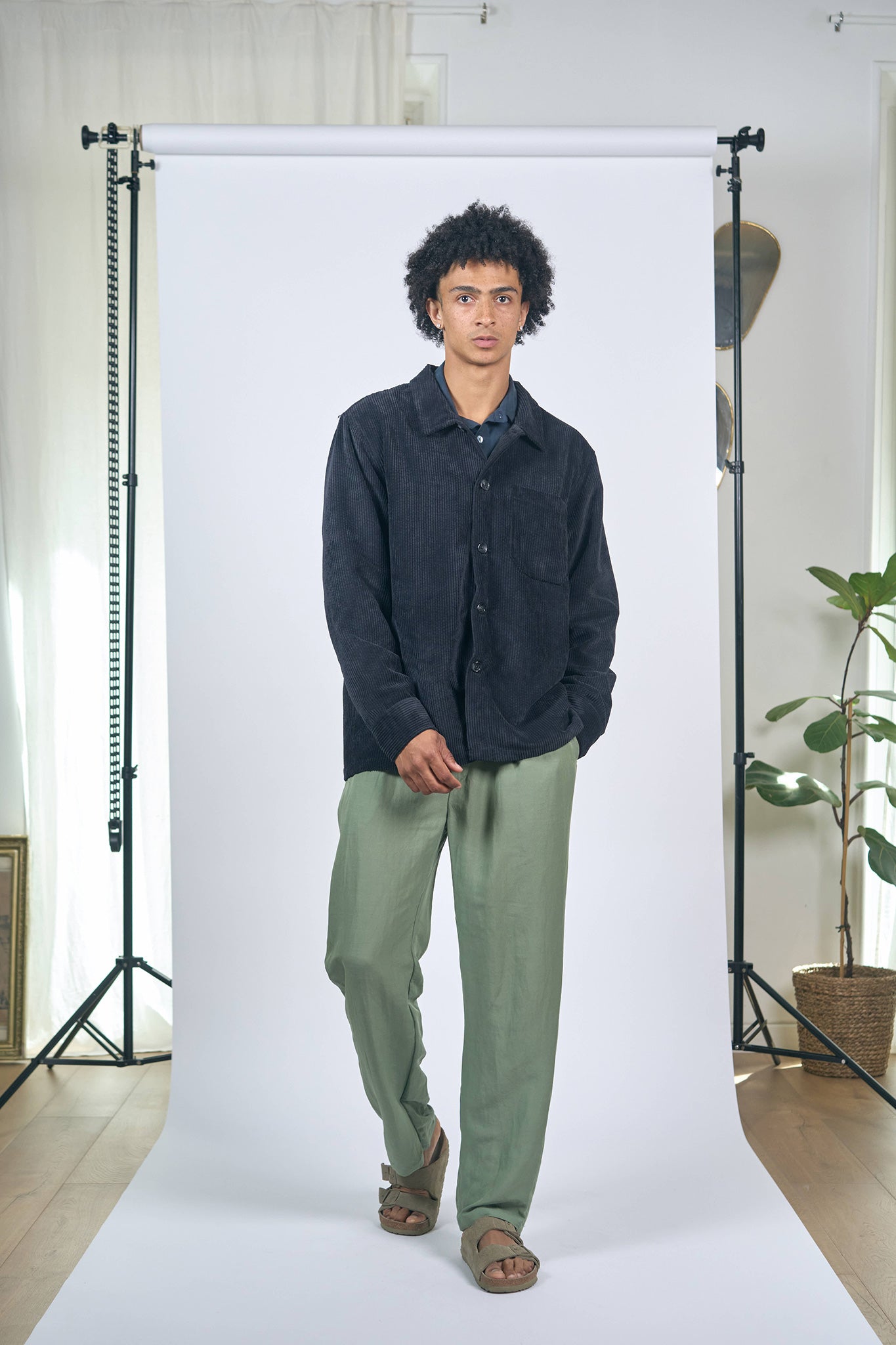 Men's Black Ribbed Velvet Overshirt
