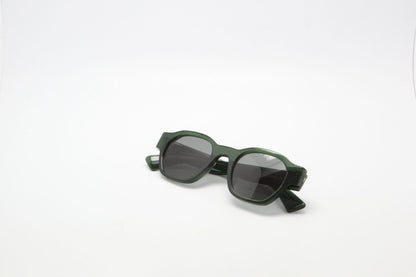Clio Vert Cristal / Black Lens — Waiting For The Sun (2)