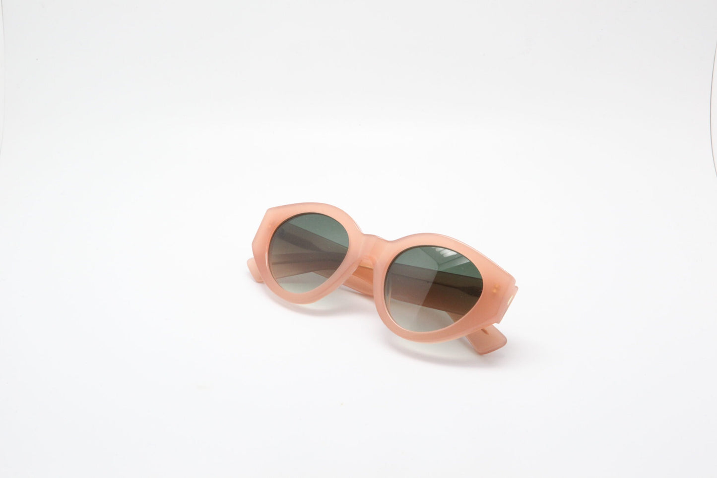 Fred terracota / Green Gradient Lens — Waiting For The Sun (2)