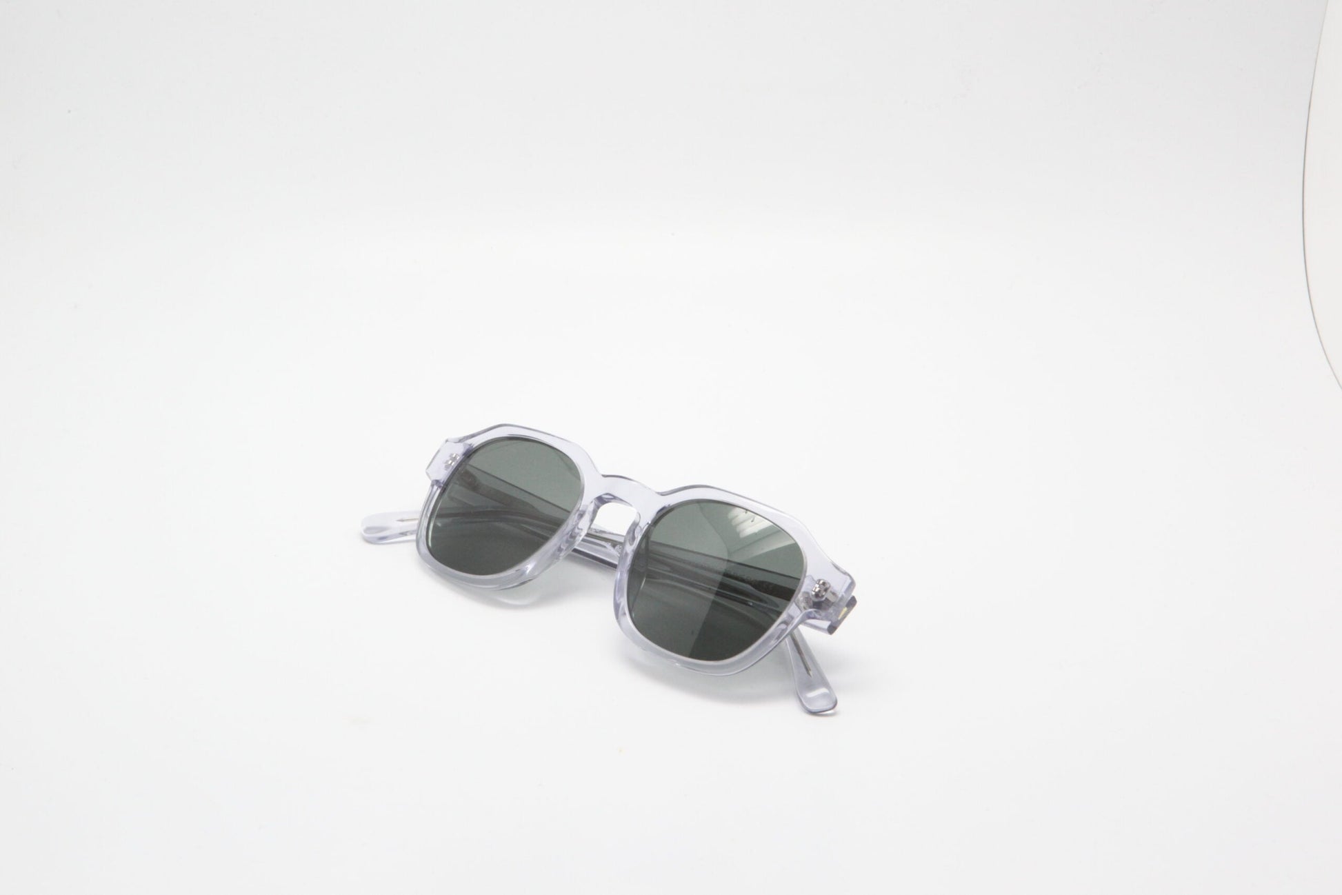 Geo Cristal / Green Lens — Waiting For The Sun (2)