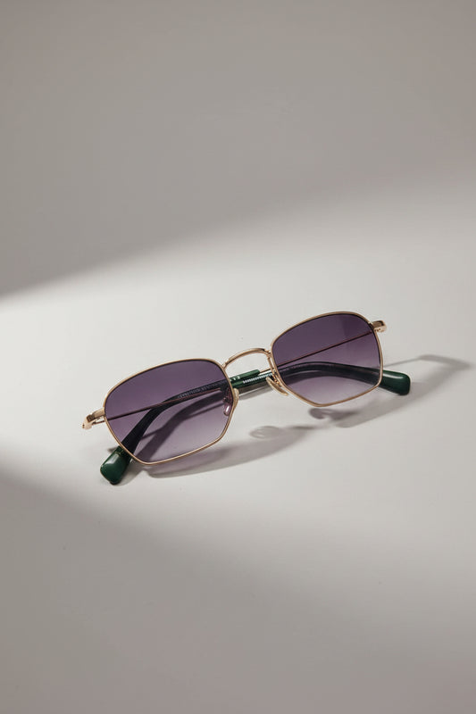 Waiting For The Sun – Brit – Rose Gold - Crystal green / Purple gradient lenses