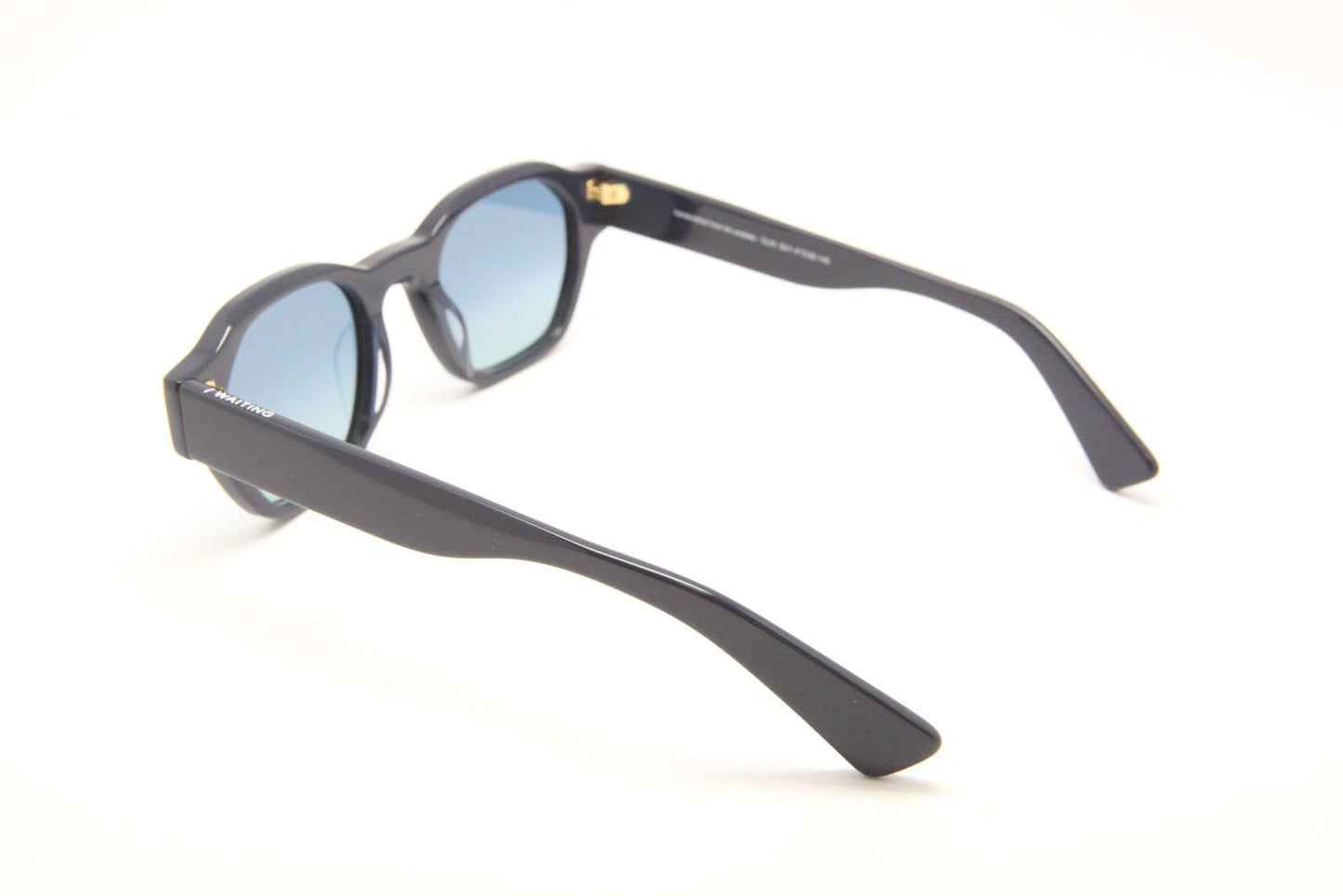 Clio night blue / Verres Fondu bleu-vert — Waiting For The Sun (4)